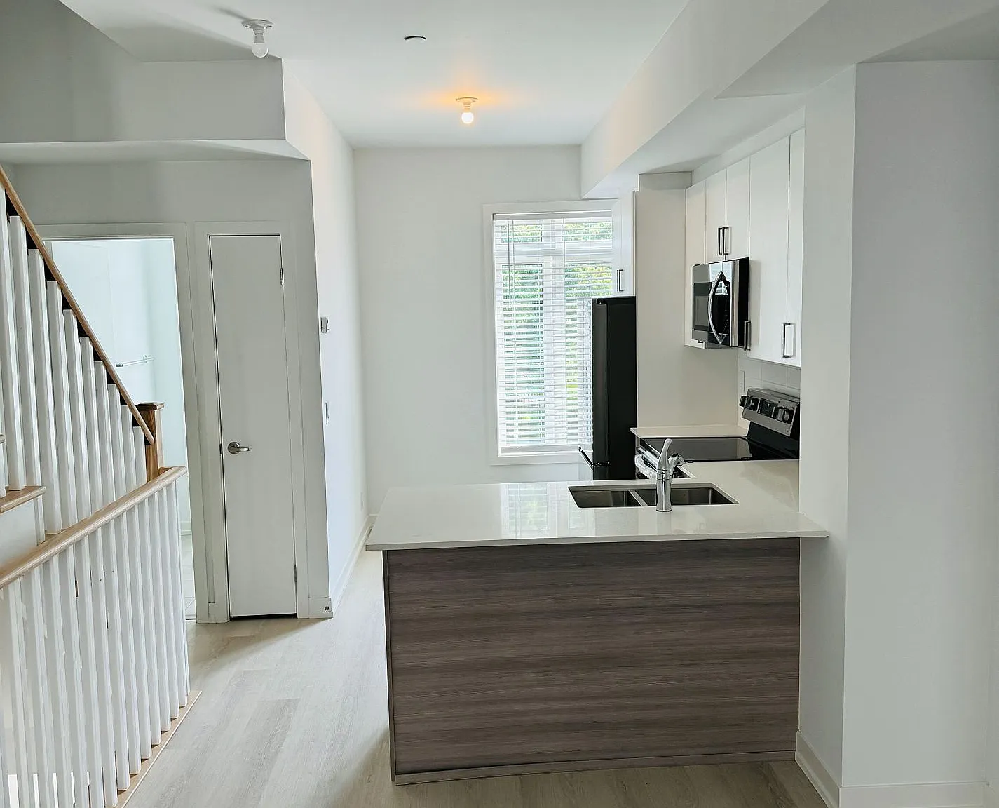 4 bed, $3,450 — Photo 3