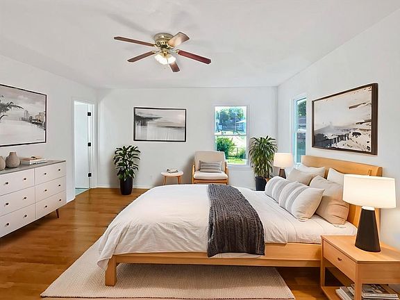 4th image of 623 N 62nd Pl