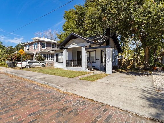 5th image of 927 9th Ave S