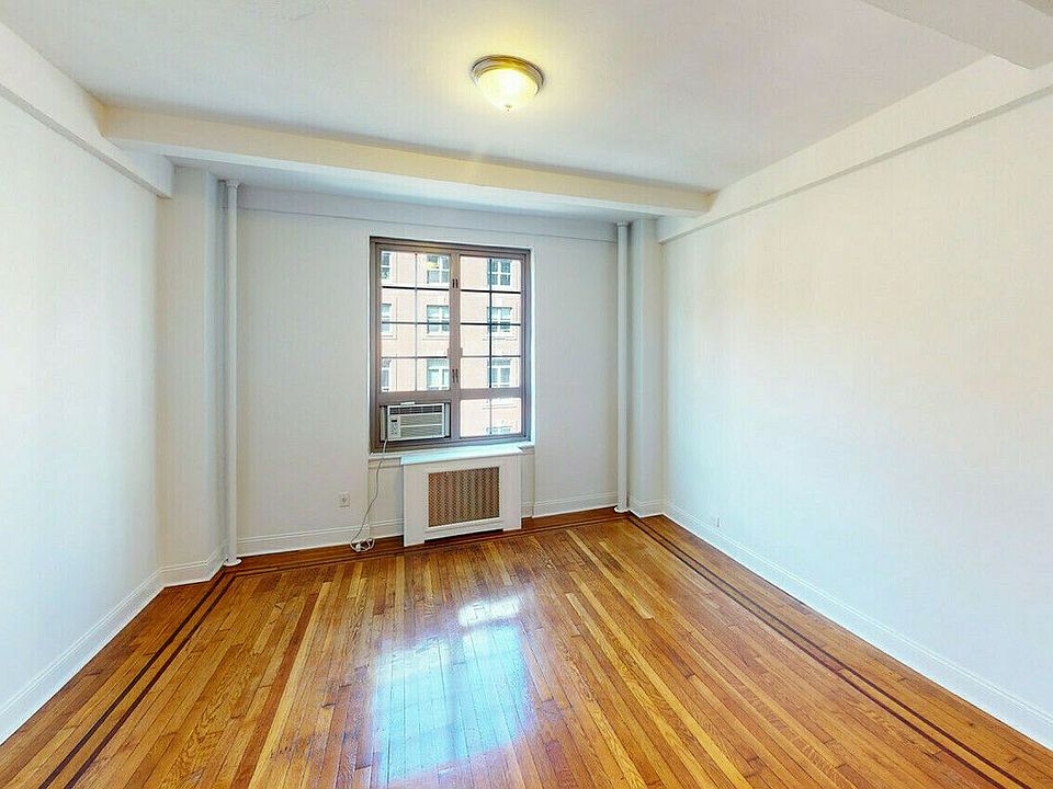 1st image of 208 W 23rd St APT 703