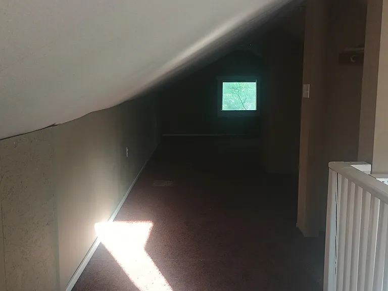 833 SW Orleans St — Photo 7
