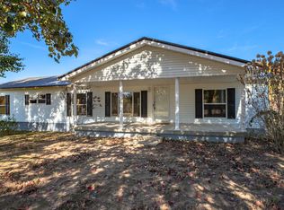 1287 Old Stage Rd, Charlotte, TN 37036