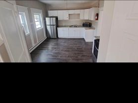 641 Main St