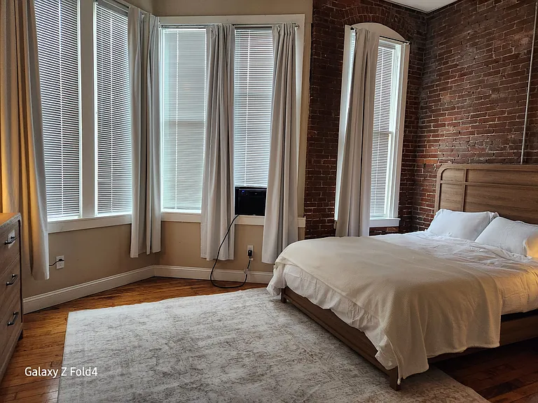 124 Washington St #302 — Photo 5