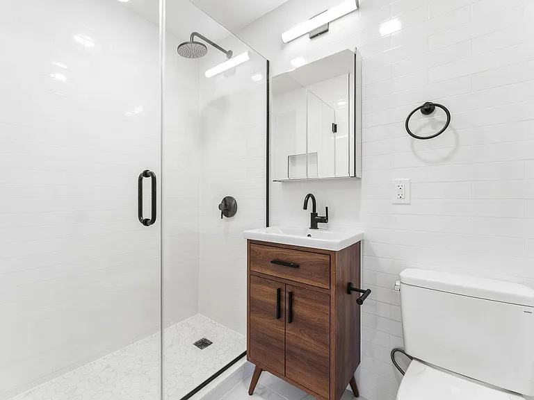 76 Carroll St #1 — Photo 7