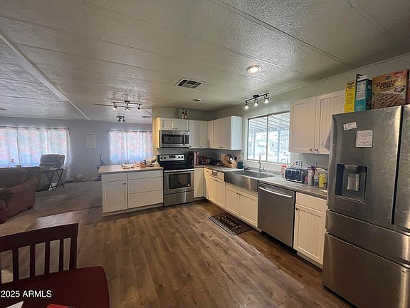 4th image of 10960 N 67th Avenue #140