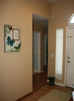 4th image of 111 Lakemont Dr