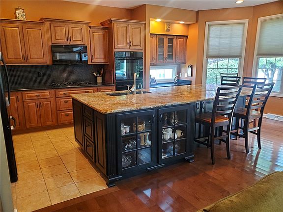 5th image of 1800 Campden Way