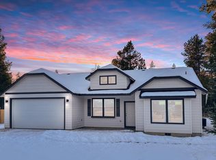 56223 Marsh Hawk Rd, Bend, OR 97707