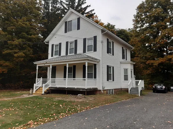 106 Belchertown Rd APT A, Amherst, MA 01002