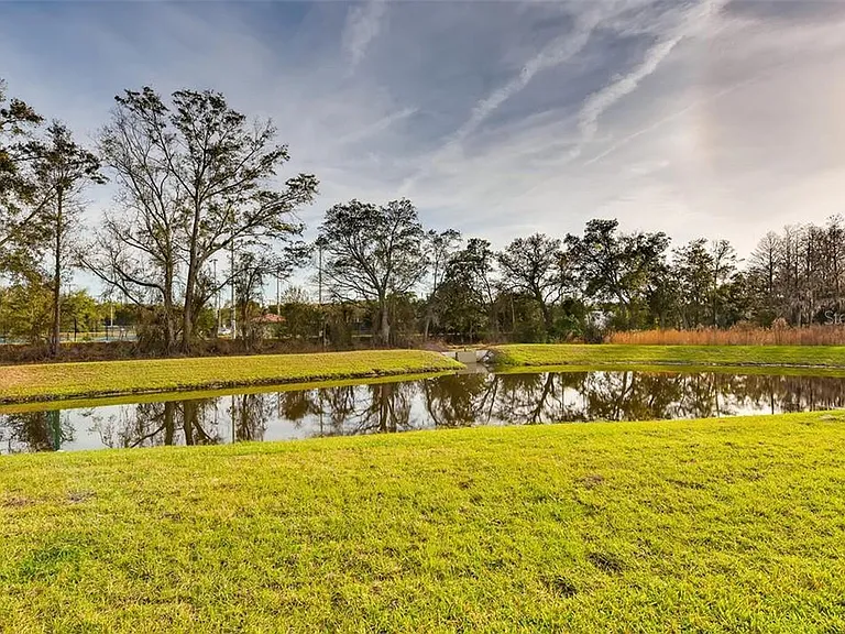 2850 Grand Kemerton Pl — Photo 3