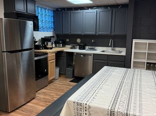 393 Center St, Grayslake, IL 60030