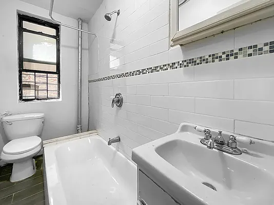 Rented by Keller Williams NYC | media 10
