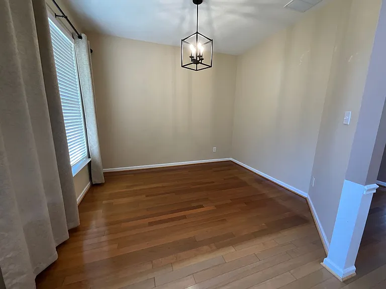 1481 Cantwell Ct — Photo 15