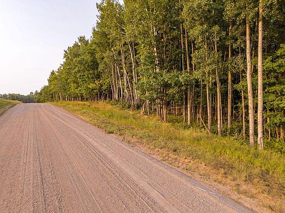3rd image of TRACT Pioneer Rd #C