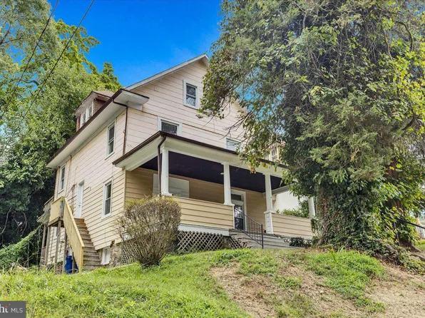 3706 Chesholm Rd, Baltimore, MD 21216