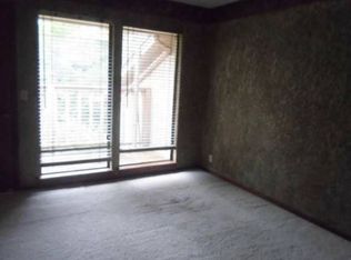 2501 Southbend Rd, Edmond, OK 73034