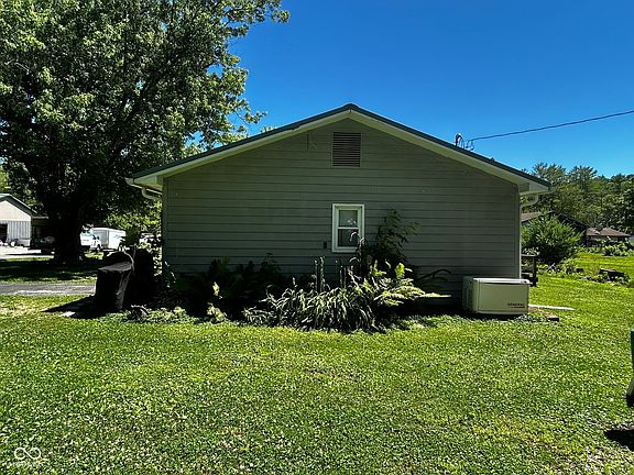 4th image of 4806 State Road 46 E