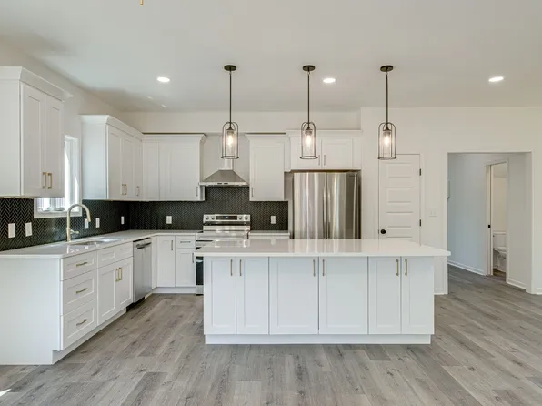 204B Queen Ave, Nashville, TN 37207