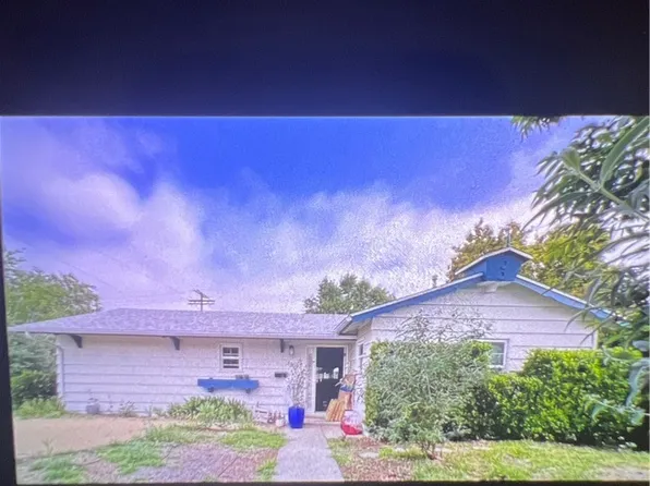23463 Friar St, Woodland Hills, CA 91367