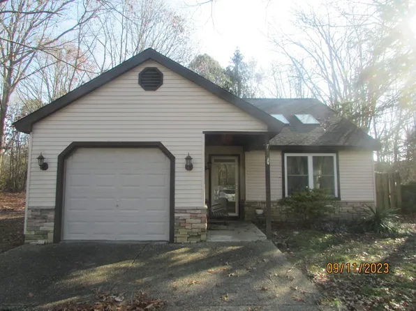732 Ravenwood Dr, Galloway, NJ 08205