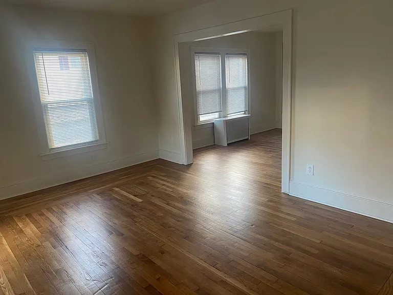29 Emory Ct #UTILITIES INCLUDED — Photo 3