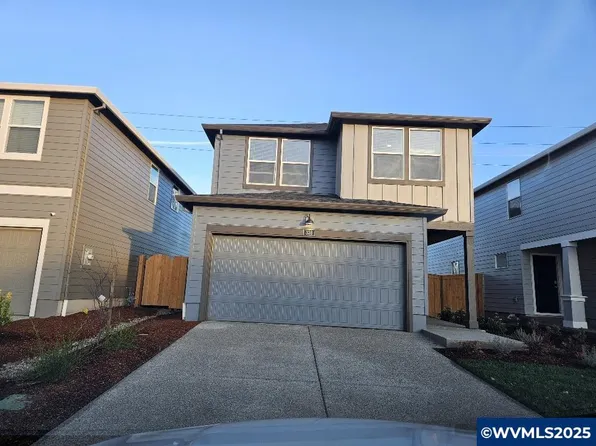 338 Reno St NE, Salem, OR 97301