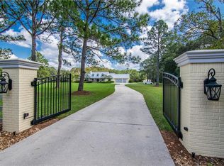 783 Ranch Rd, Tarpon Springs, FL 34688