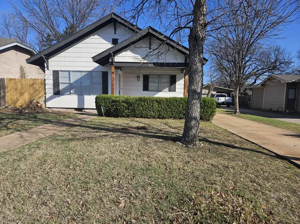 707 NW Arlington Ave, Lawton, OK 73507