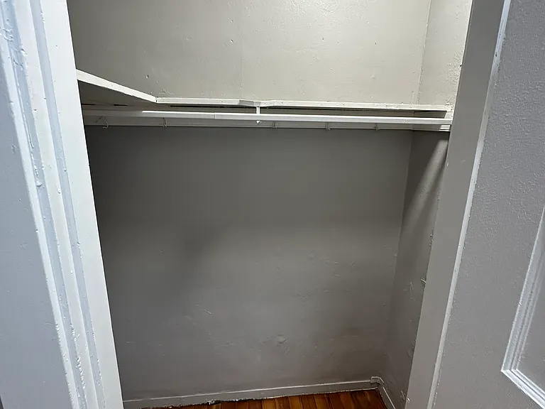 4 Sumner Sq #2 — Photo 22