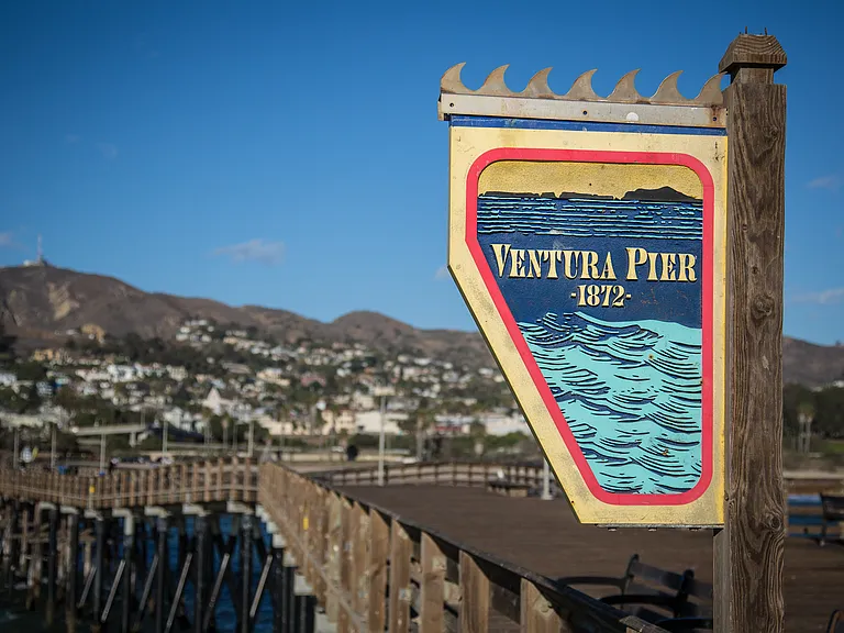Ventura Pier (1.9 miles away)