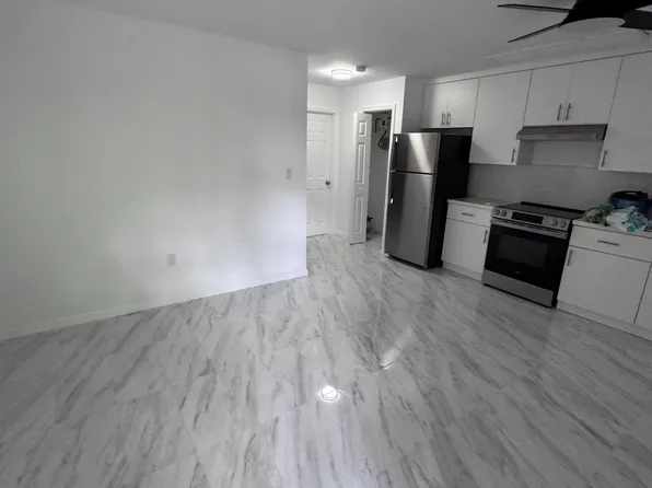 3741 NW 22nd Ave #7, Miami, FL 33142