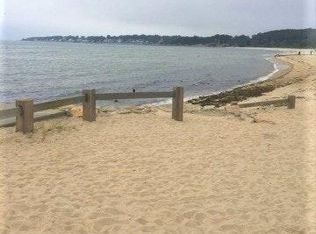 12 Sea View Ln, Niantic, CT 06357