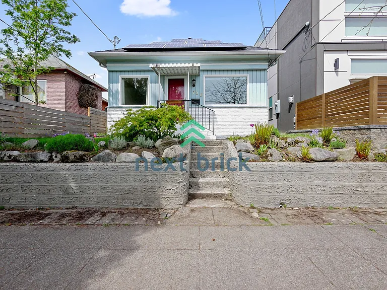 710 N 76th St — Photo 1