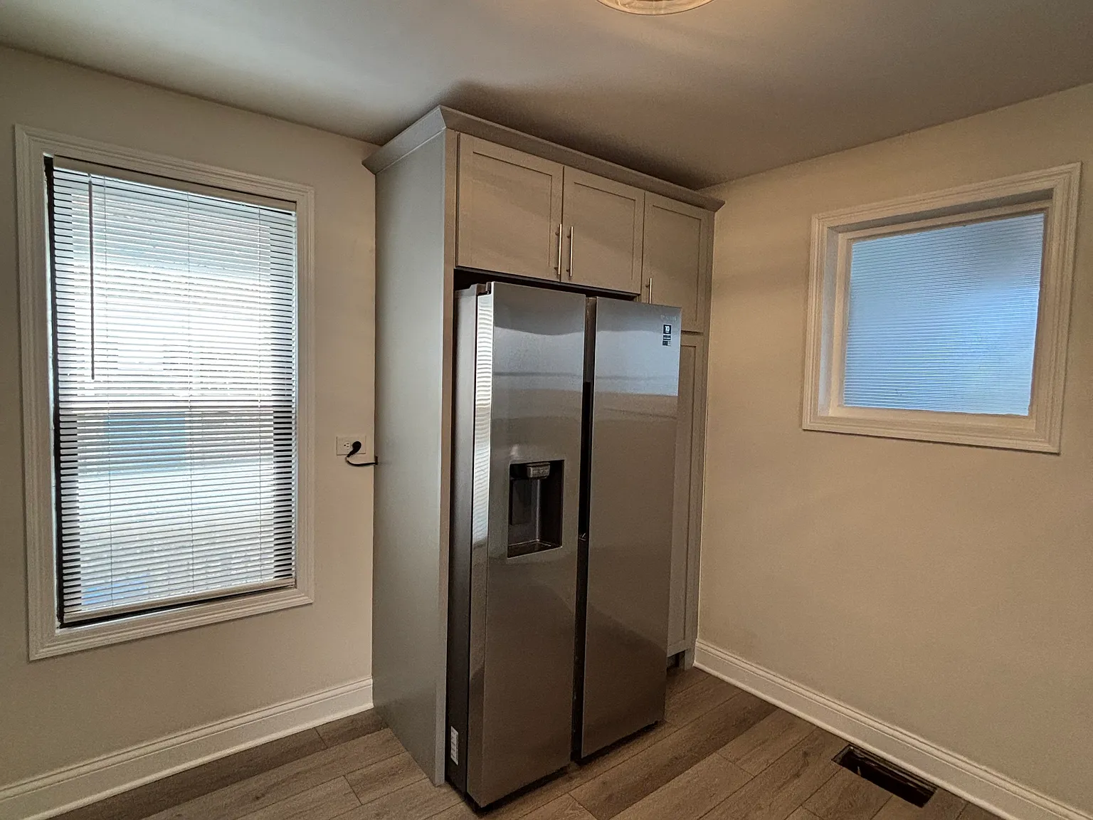 3404 N Lawndale Ave — Photo 3