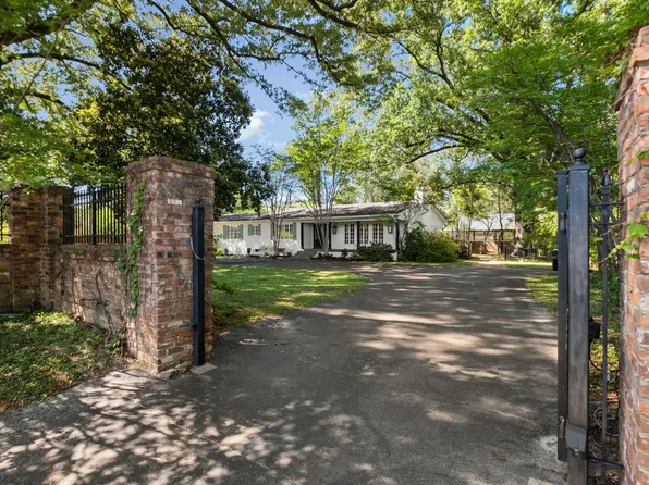 4100 Poplar Ave, Memphis, TN 38117