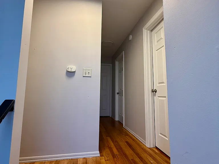 4 Charles St #4 — Photo 6