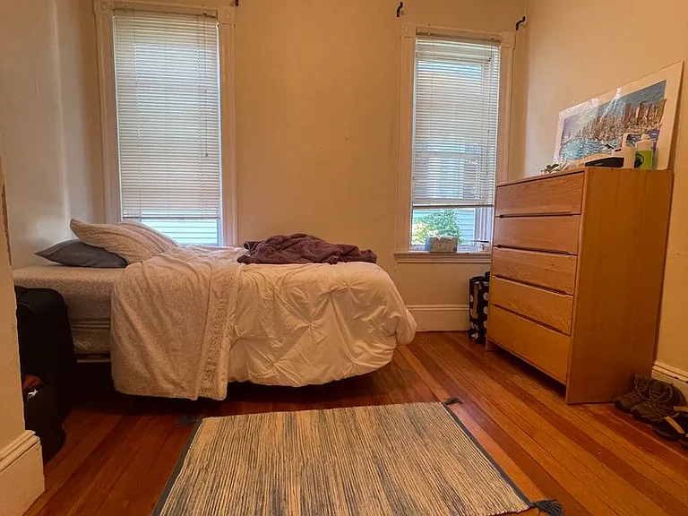 65 Hillside St — Photo 8