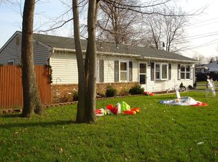 7 Maple St, Union Beach, NJ 07735