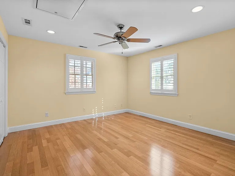 4116 Warner St — Photo 31