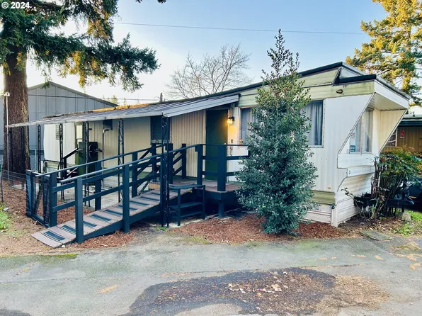 4264 SE 122nd Ave Unit 15, Portland, OR 97236