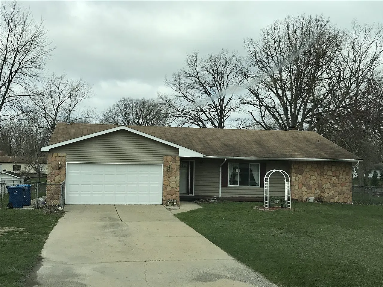 14200 North Rd photo 1