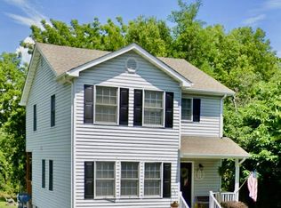 324 East St, Gordonsville, VA