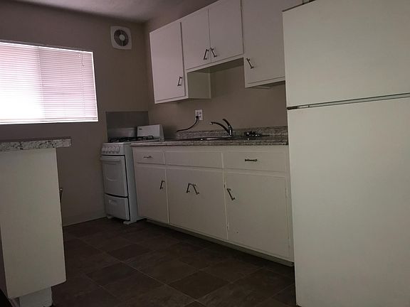 4th image of 318 G St APT 10