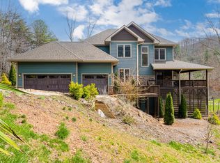 1419 Bear Paw Ln, Arden, NC 28704