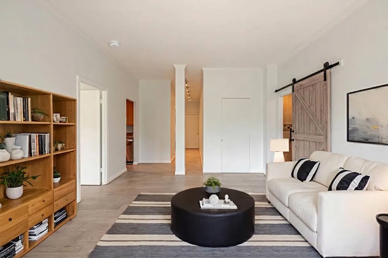 1 bed, 561 sqft, $2,395 — Photo 1
