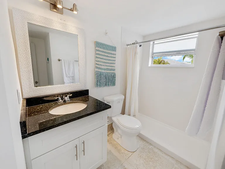 1236 Beach Rd #4 — Photo 10