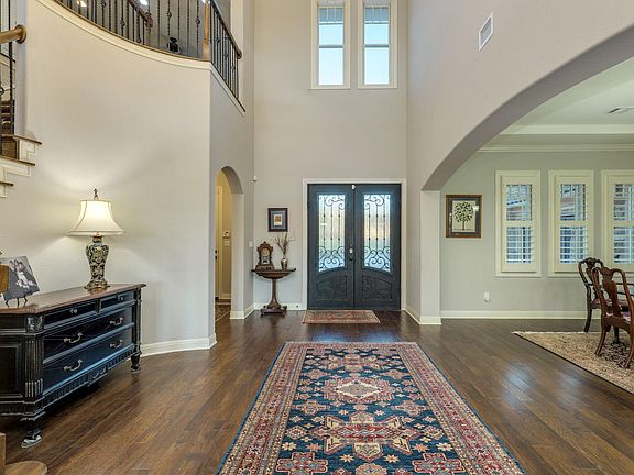 4th image of 104 Bella Strada Cv