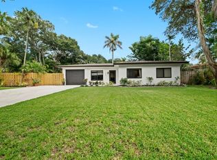 2454 SW 30th Ave, Fort Lauderdale, FL 33312