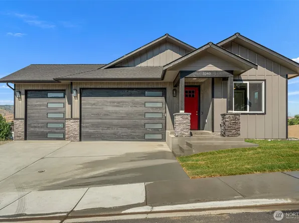 3240 NW Brianna Avenue, East Wenatchee, WA 98802